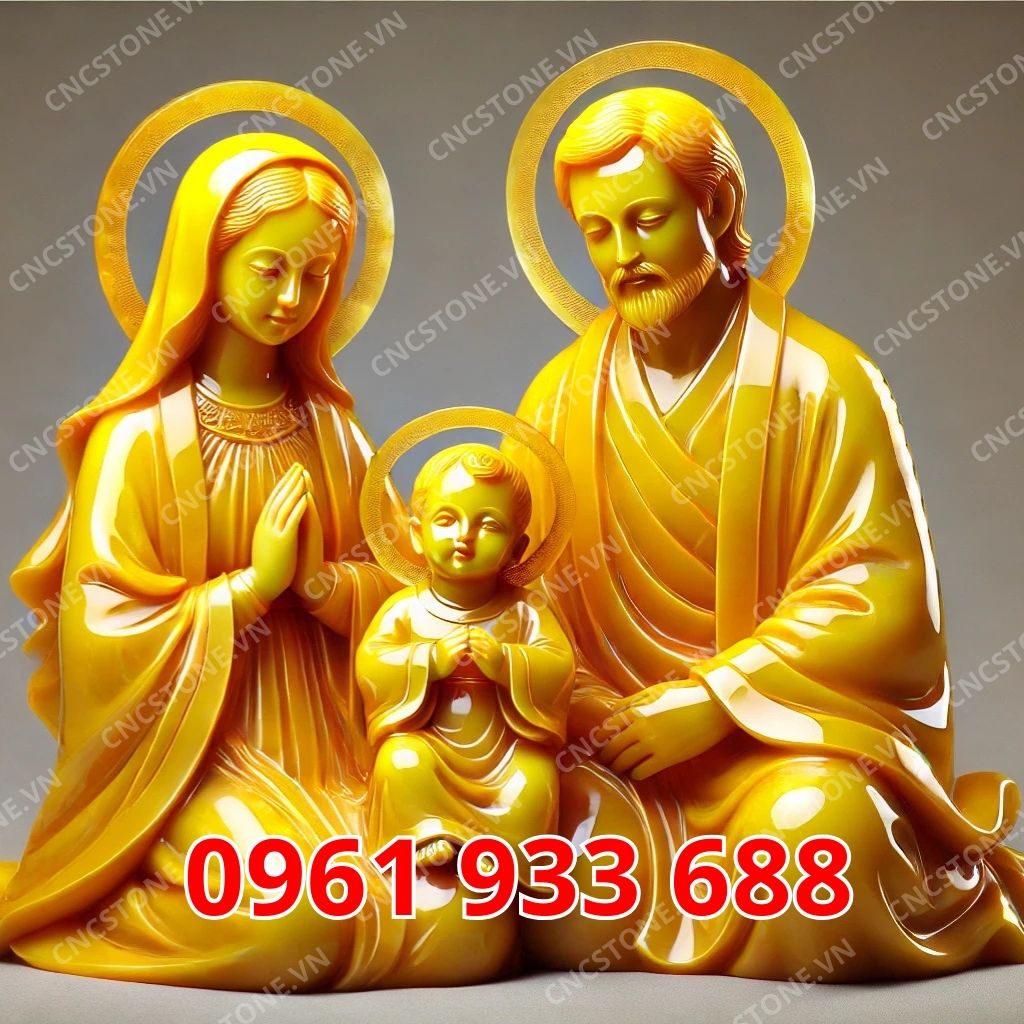 Tượng gia đình Thánh Gia bằng đá Ngọc Hoàng Long