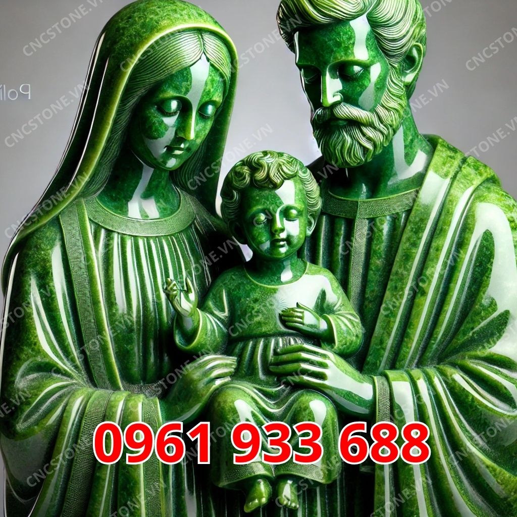 Tượng gia đình Thánh Gia bằng đá xanh Ấn Độ