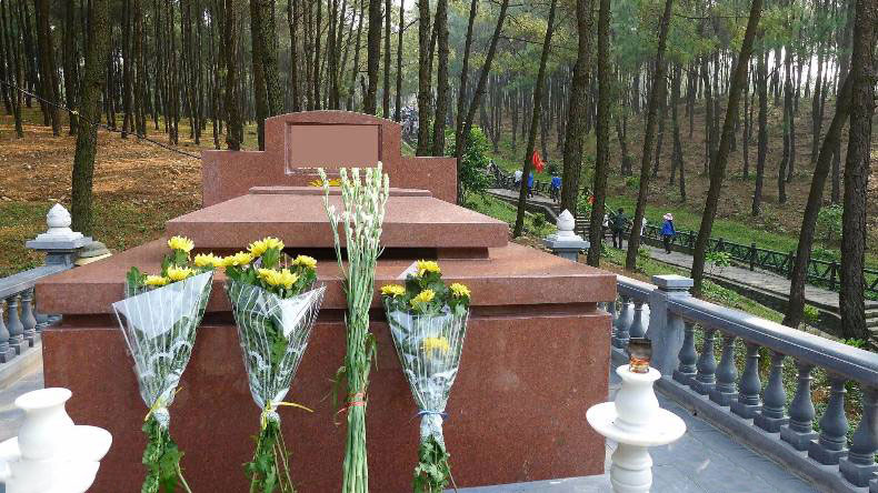 Mộ đá granite đẹp chỉ có tại cncstone