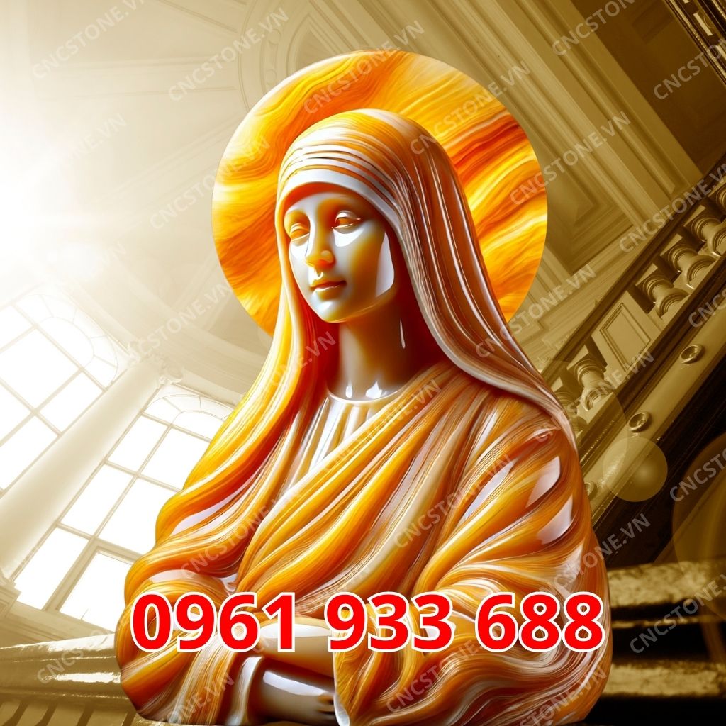 Tượng Thánh Teresa bằng đá Ngọc Hoàng Long