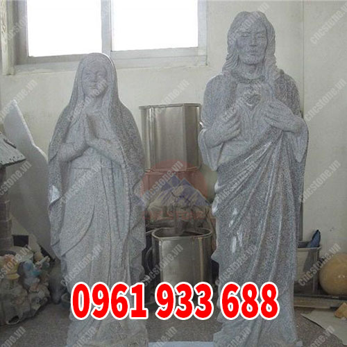Tượng Đức Mẹ bằng đá tự nhiên